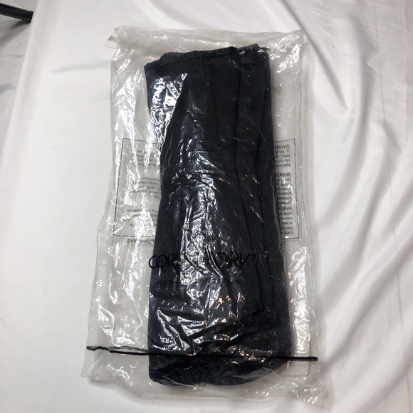 CorsetStory Plus size overbust black corset UK 18 - Picture 6 of 11